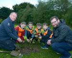 Pupils planting trees at Strathclyde Park
