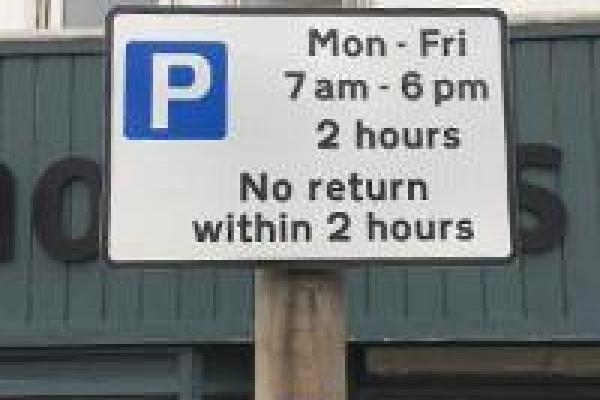 Parking 2 hours only