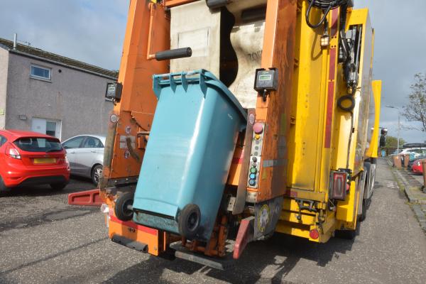 Bin lorry - waste weighing project