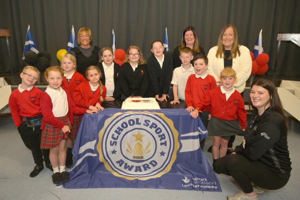 Greengairs PS Gold School Sport Award