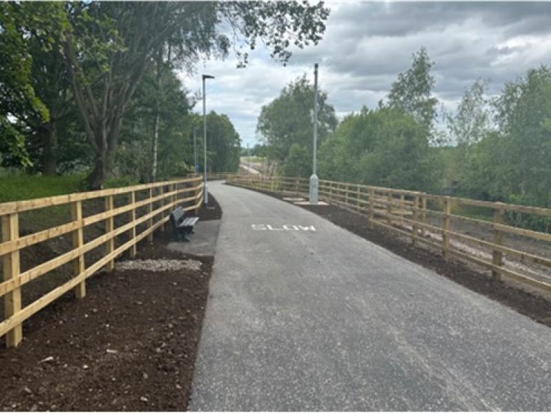 Photo of cycle/footpath looking west towards Robberhall Road and New College Lanarkshire