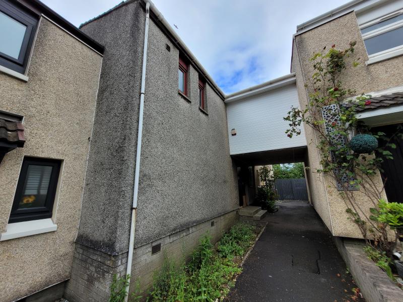 Under offer 3bedroom house for sale 50 Asher Road, Chapelhall