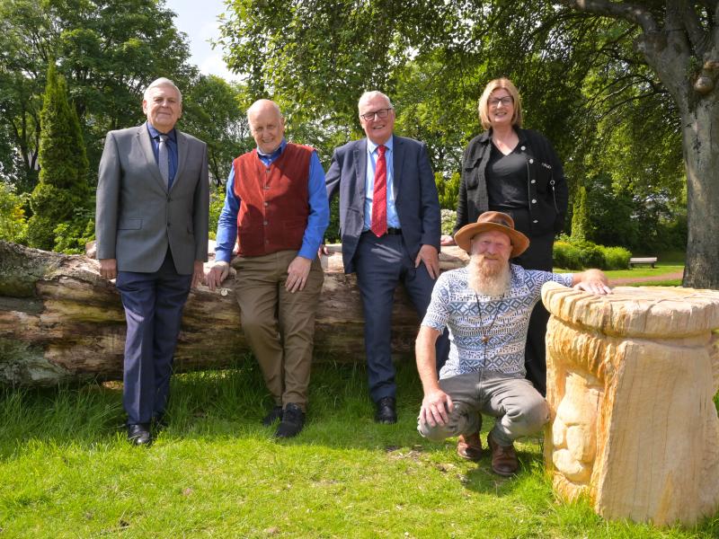 Sculpture Centenary and West End Park