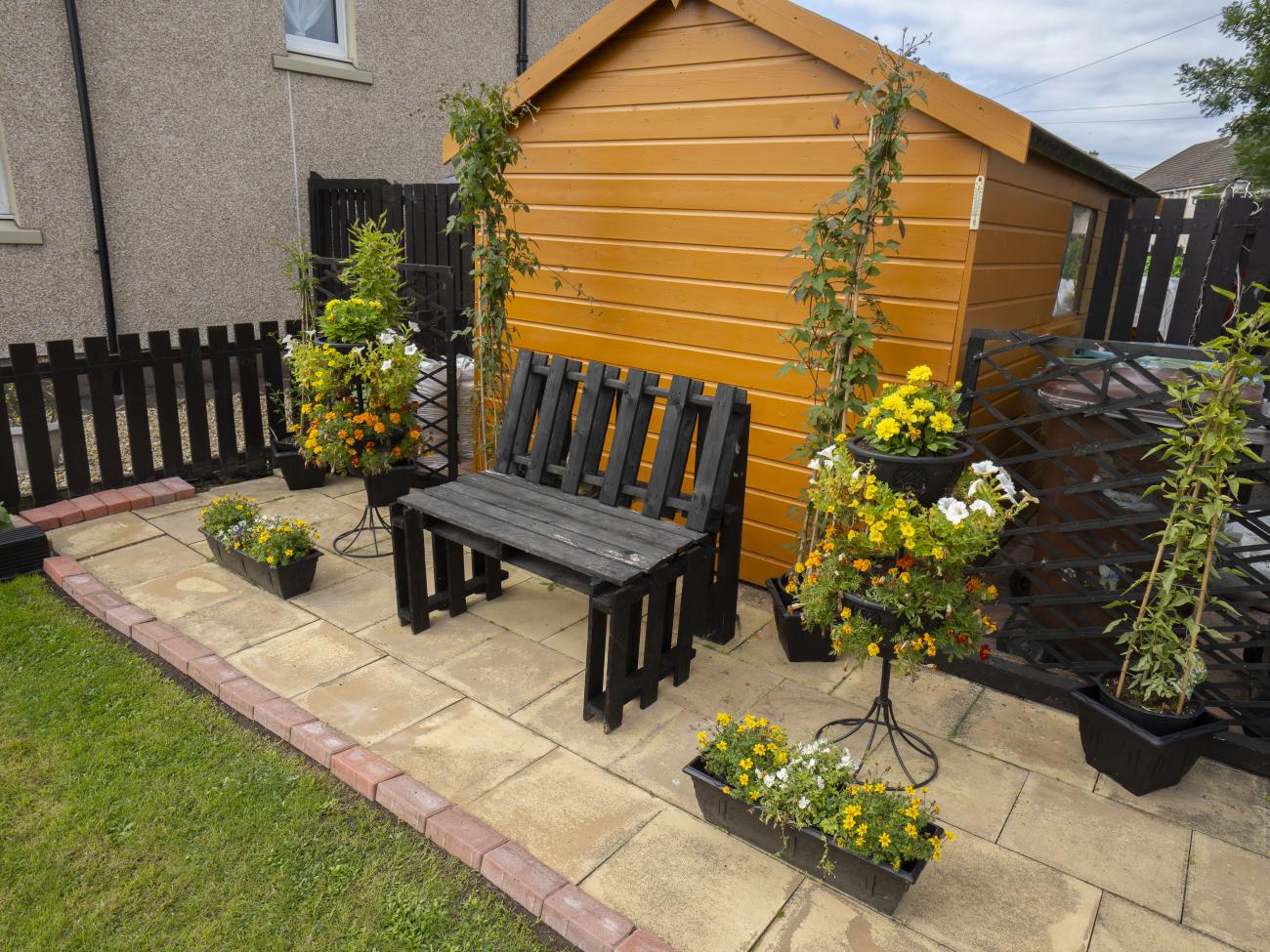 Garden in bloom bench