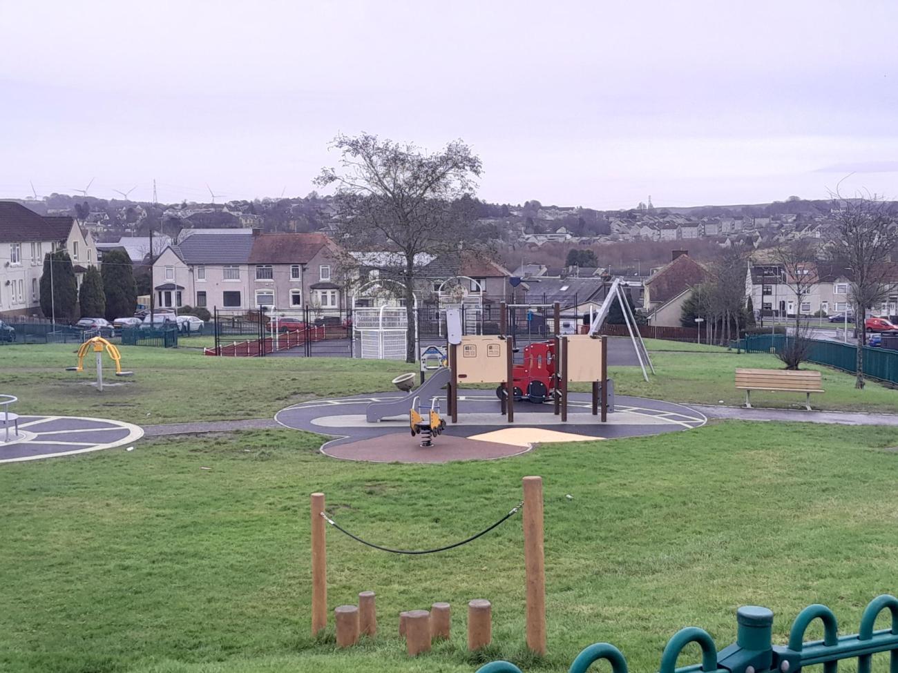 Gartleahill Play Park (1)