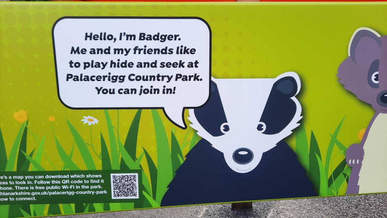Palacerigg badger trail new sign