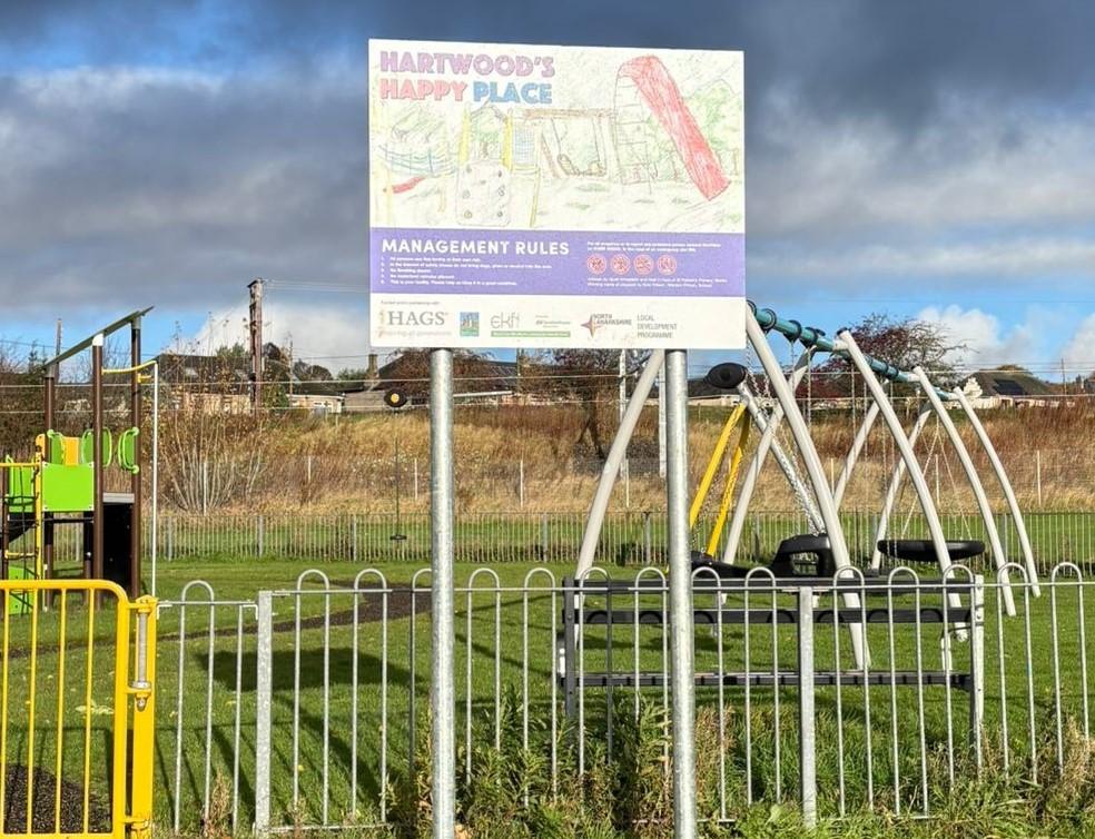 Hartwood Happy Place Sign