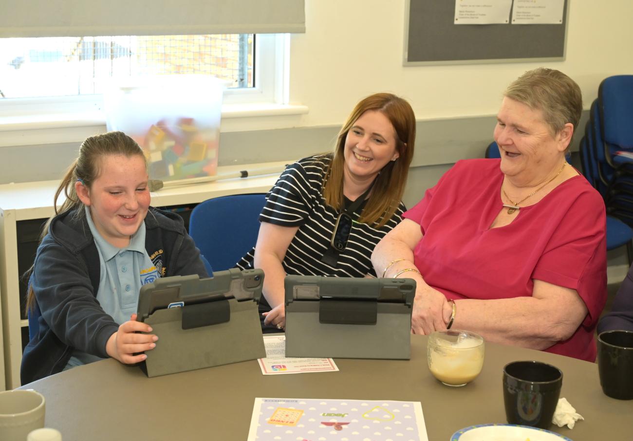 Intergenerational digital project Deaf Hub 2