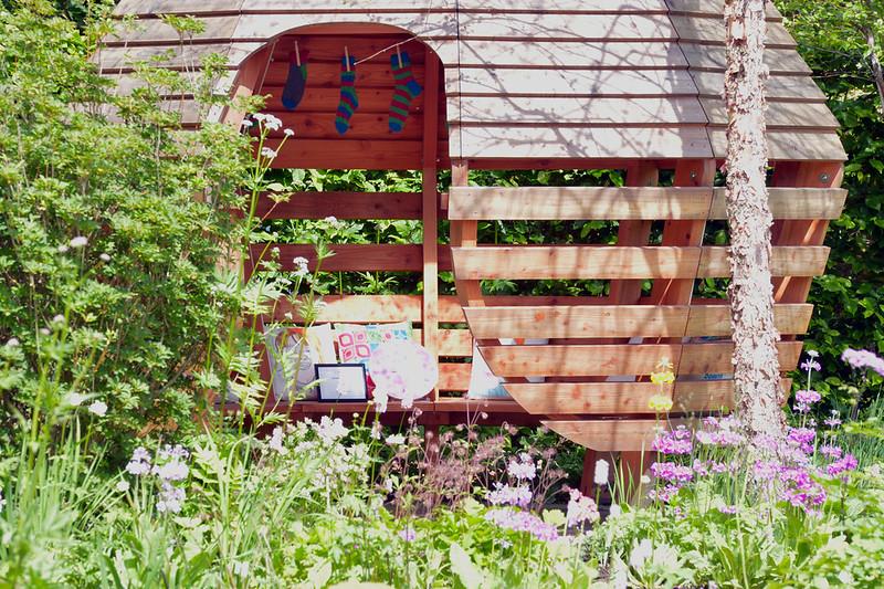 Downs Syndrome Scotland garden hug